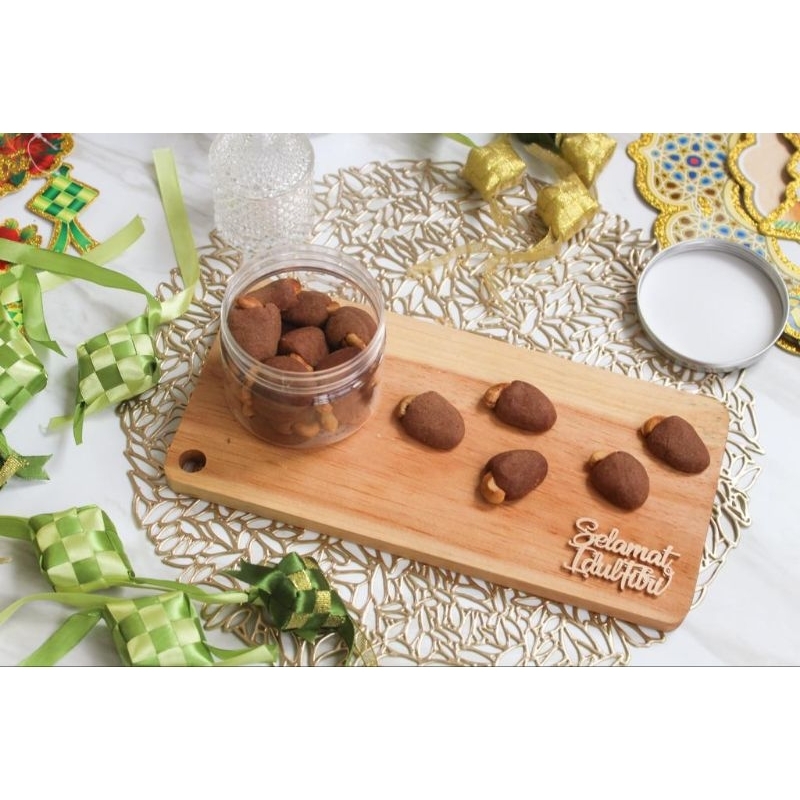 

Choco Mede Premium – Coklat dengan Kriuk Kacang Mede