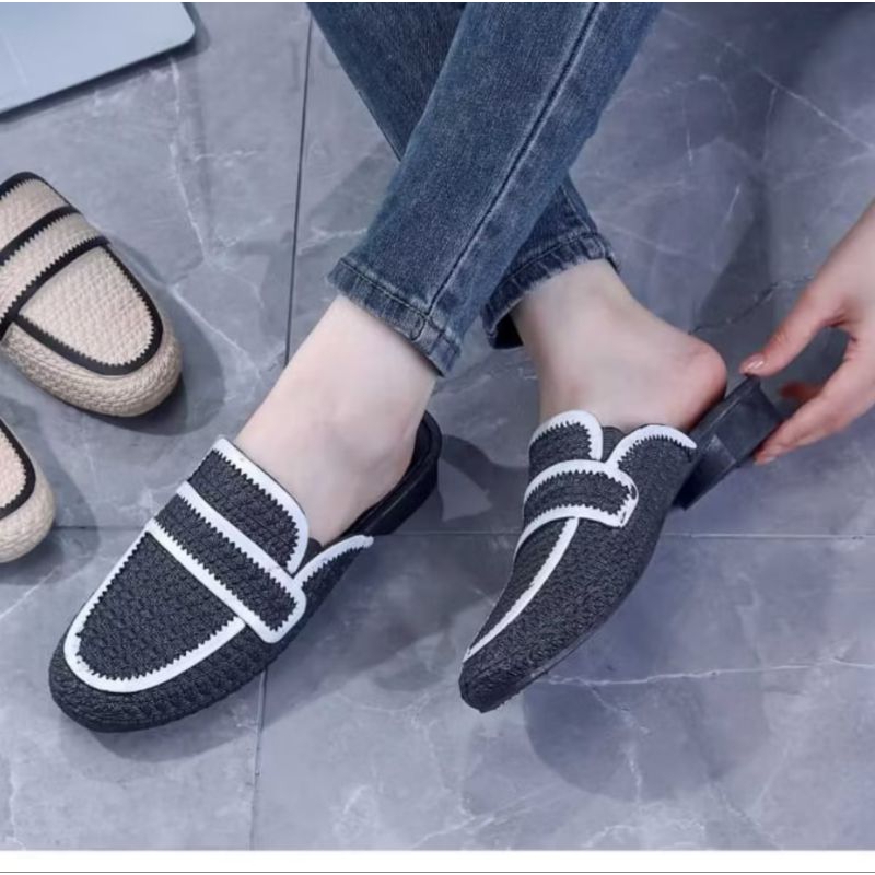 Sepatu Wanita / Sepatu Sendal Selop Jelly / Sendal karet Kekinian