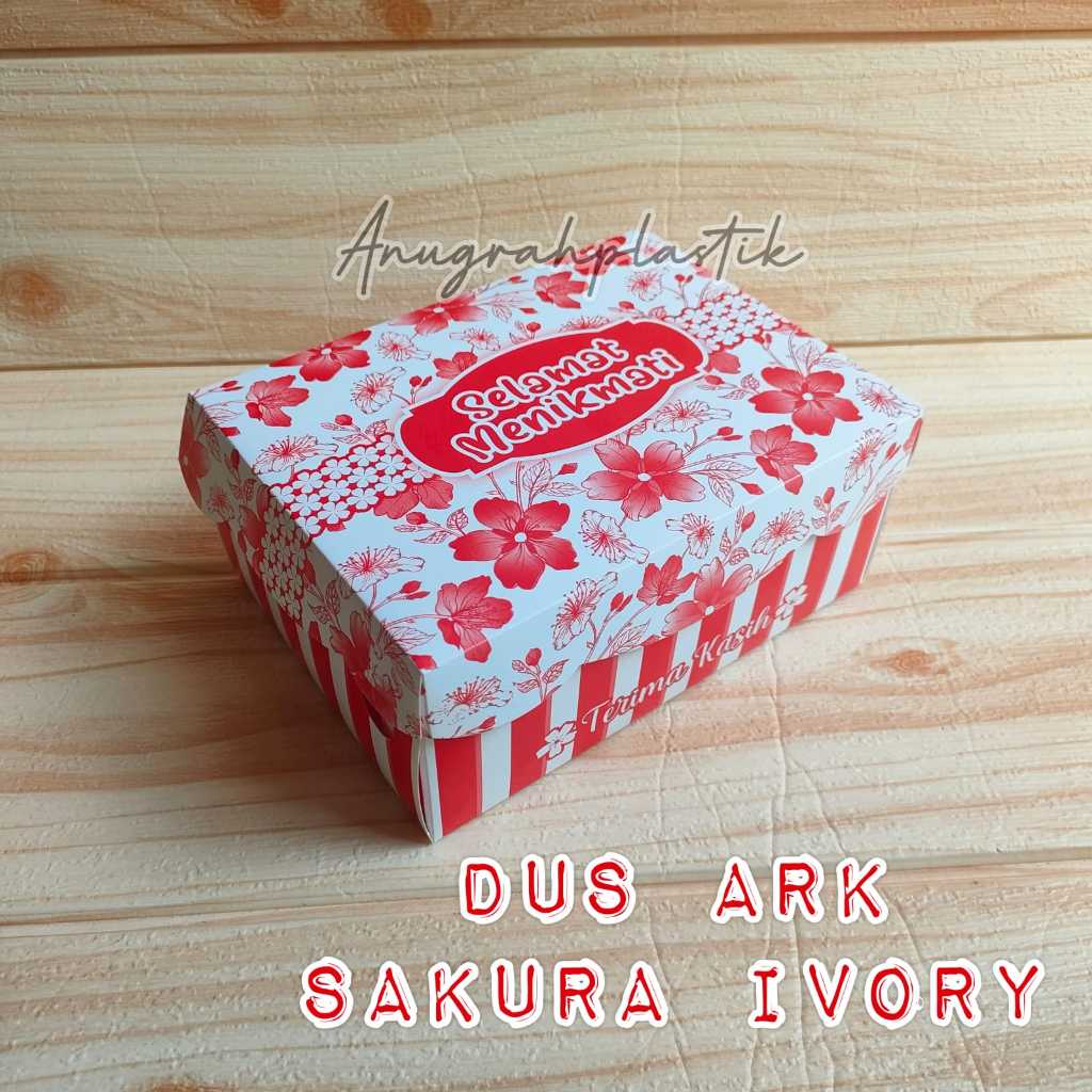 

Dus kue R5K motif sakura bahan ivory ECERAN per 10 pcs