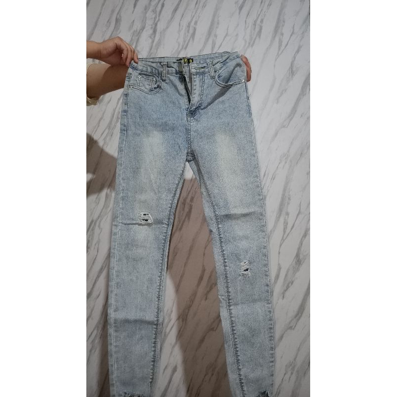 Celana Panjang Jeans Thrift