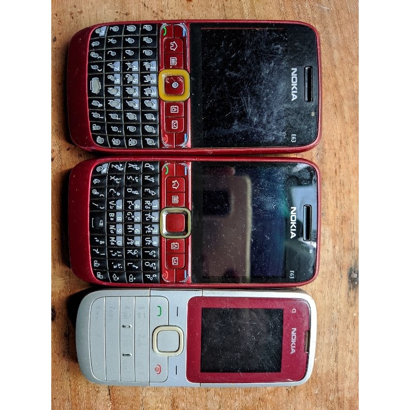 nokia jadoel jual gambling tanpa batrey ya bosq, jual apa adanya kondisi seperti difoto,ingat jual g