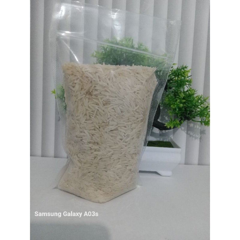 

Beras Basmati Kemasan 500gram