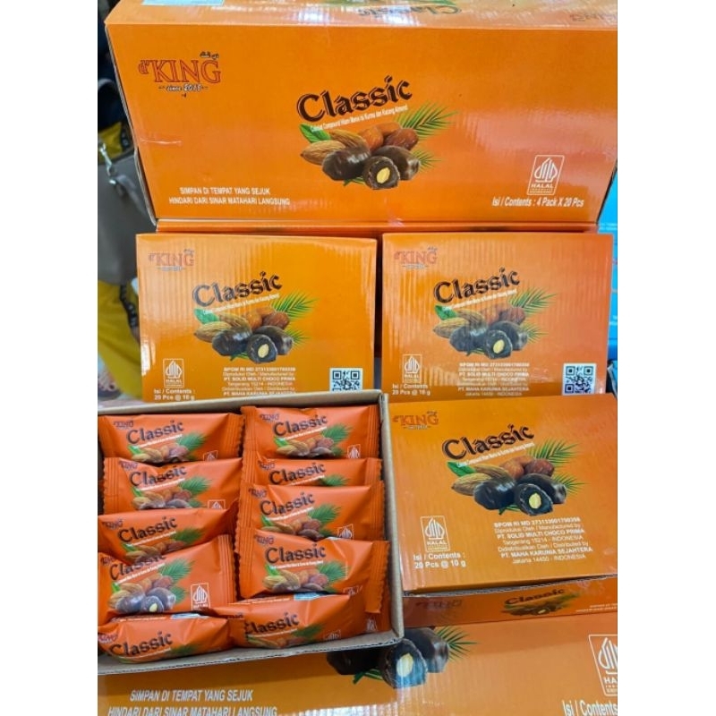 

HAMPERS LEBARAN : D'KING COKLAT CLASSICS ALMOND 1 box isi 4 packs x 20 pcs