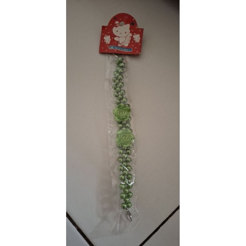 konektor masker warna hijau