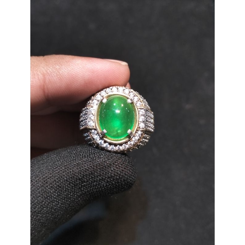 Giok Burma | Dimensi 12 x 10 x 5 mm | Ring Perak Semi Micro