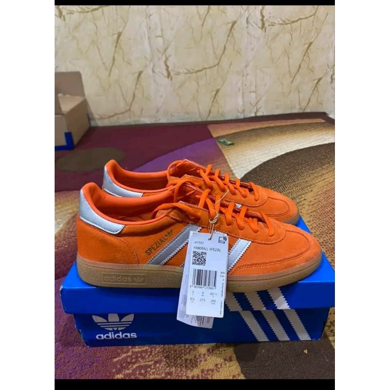 SEPATU ADIDAS SPEZIAL