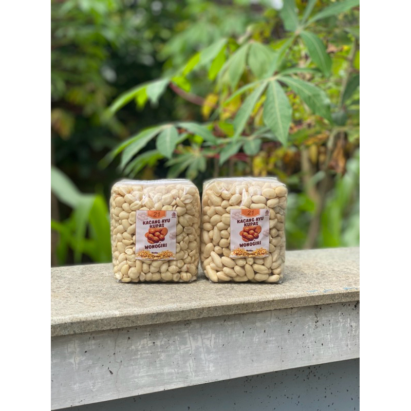 

mix kacang kupas besar & kacang kupas kecil