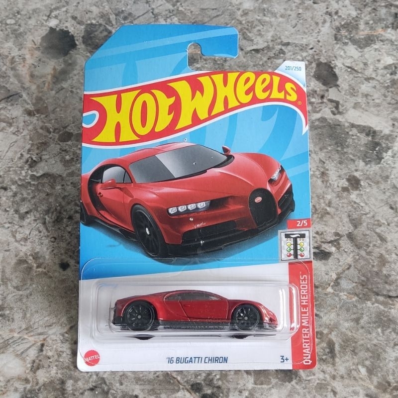 Hot Wheels Bugatti Chiron Red - HW QUARTER MILES HEROES