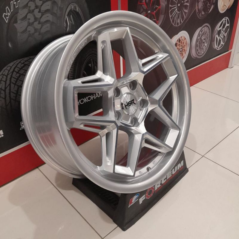 Velg pelek mobil Ring 18 HSR WASILE Velg mobil Lubang PCD 5X114,3