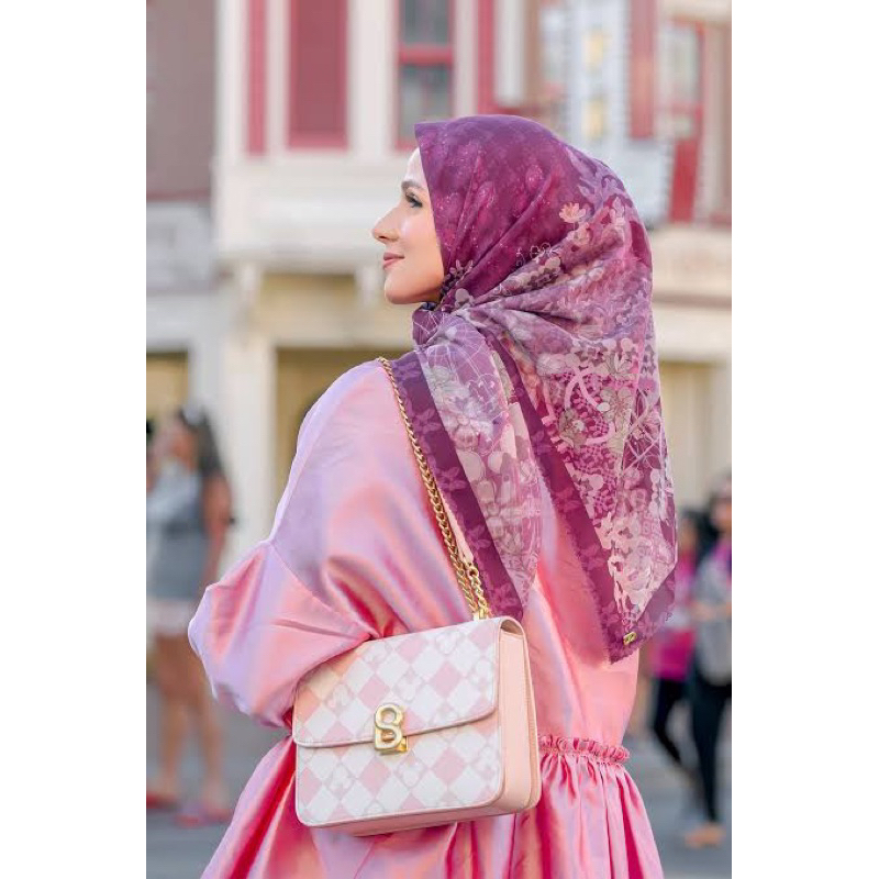 Buttonscarves The Dream Park Disney Series Scarf and Bag