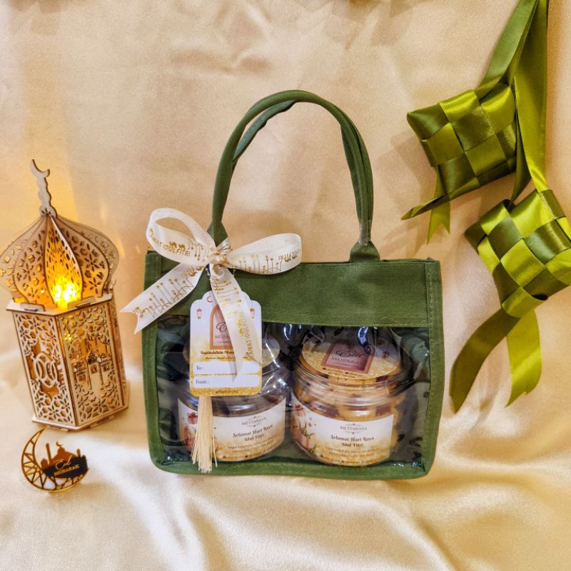 

Hampers Fitri Pesanan Ce Anoi