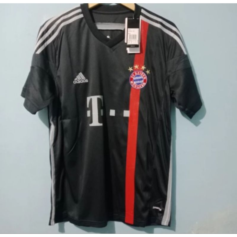 Jersey Bola Retro B4yern Munchen 3rd 2014 2015