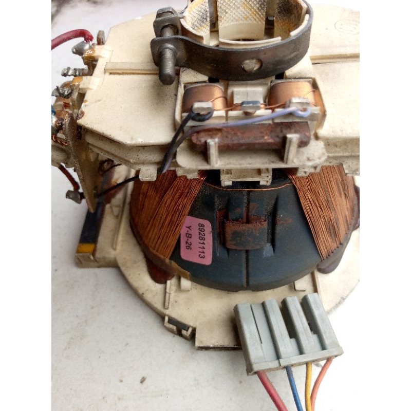 yoke, konde TV tabung flat 21inc merk Polytron,