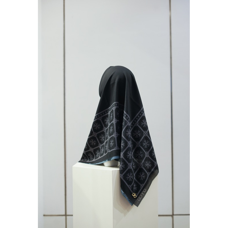 DONNA SCARVES - ELARA SCARVES