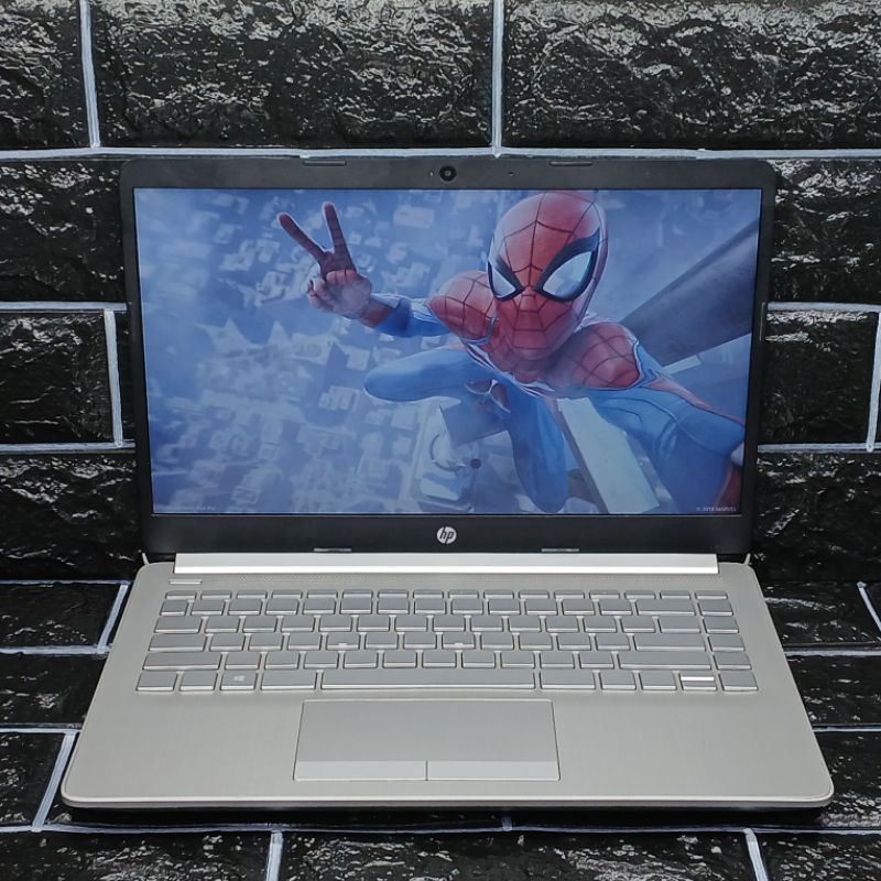 Laptop HP 14s-dk0073AU AMD A4-9125 4/256GB Radeon R3 Graphics