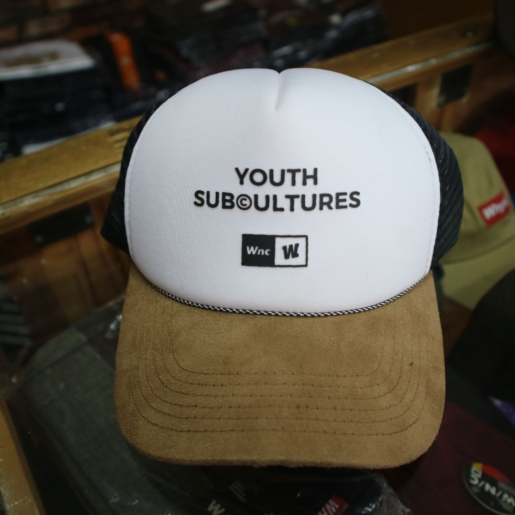 WNC Topi pria jaring Youth putih suede