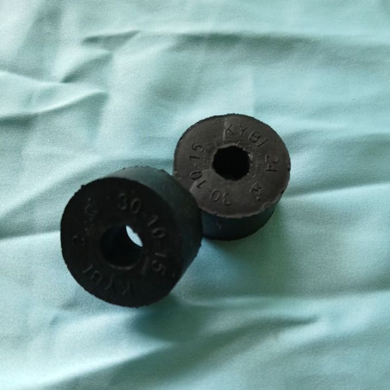 karet tusukan shock mobil  universal.. oem