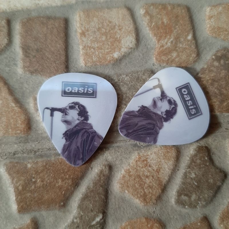 pick gitar edisi band oasis 10 pcs + box