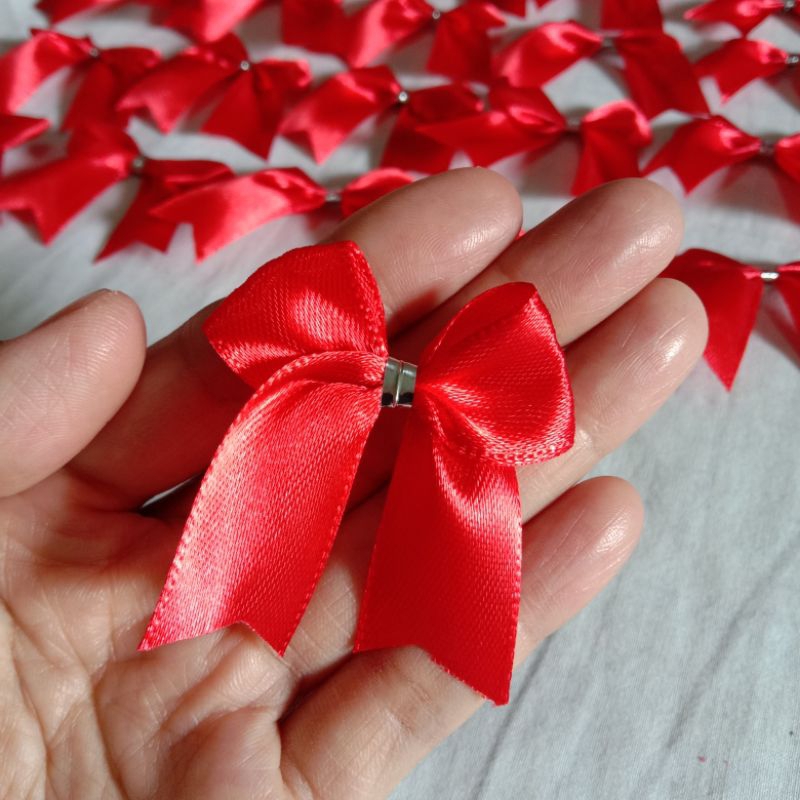 

pita satin siap pakai warna merah | pita hampers | pita 2cm | pita souvenir