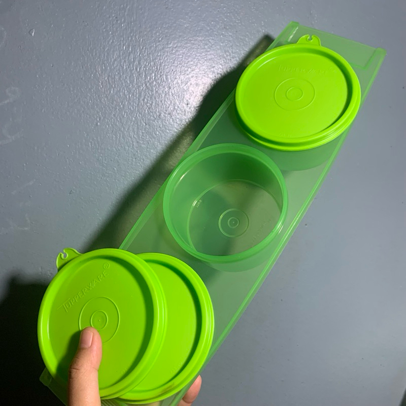 NEW // Tupperware Sale jadul