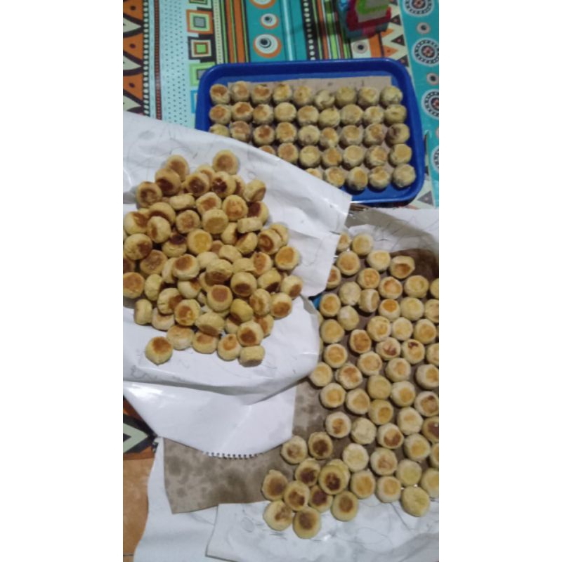 

Bakpia Pathok basah dan kering