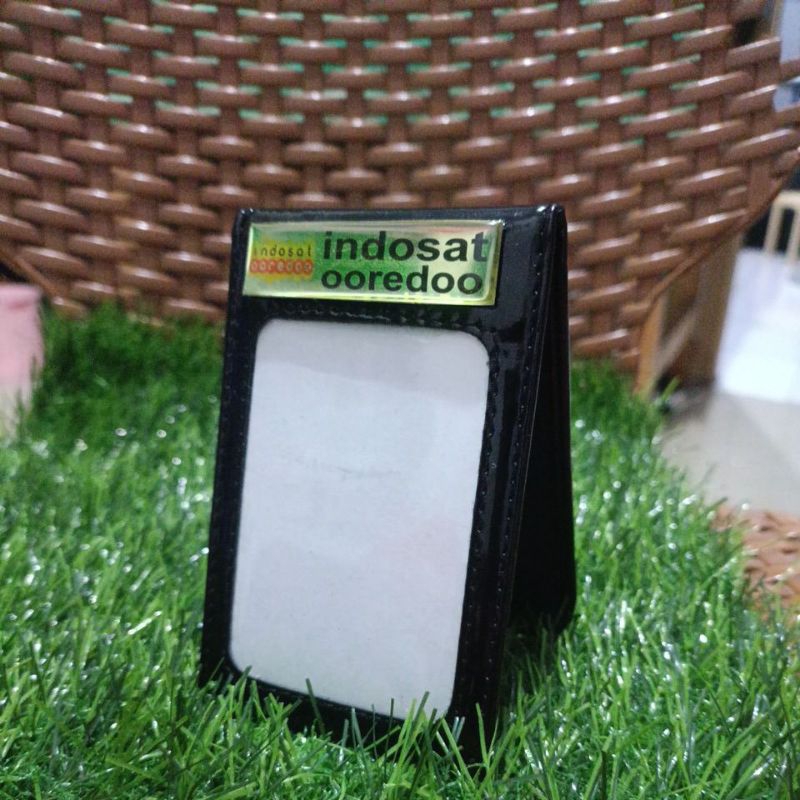 

Dompet id card saku Indosat ooredoo