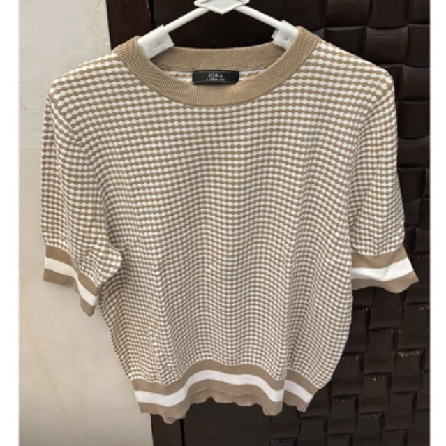[preloved] IORA Top