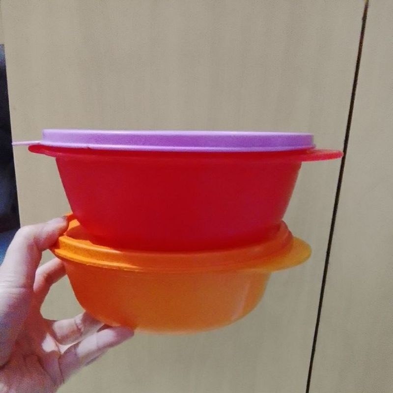 Cwl Tupperware second 600ml