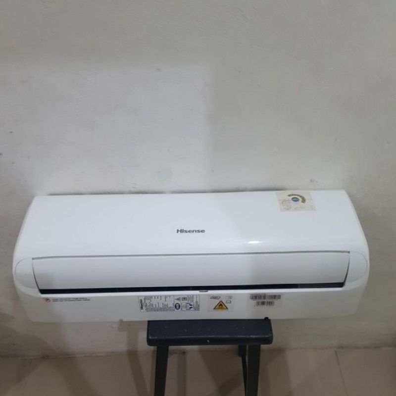 Second Ac Indoor Hisense 1/2pk ( mulus)