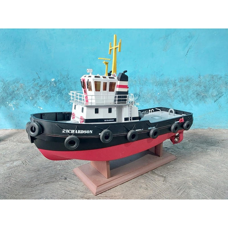 rc tugboat Richardson tinggal gas ugrade
