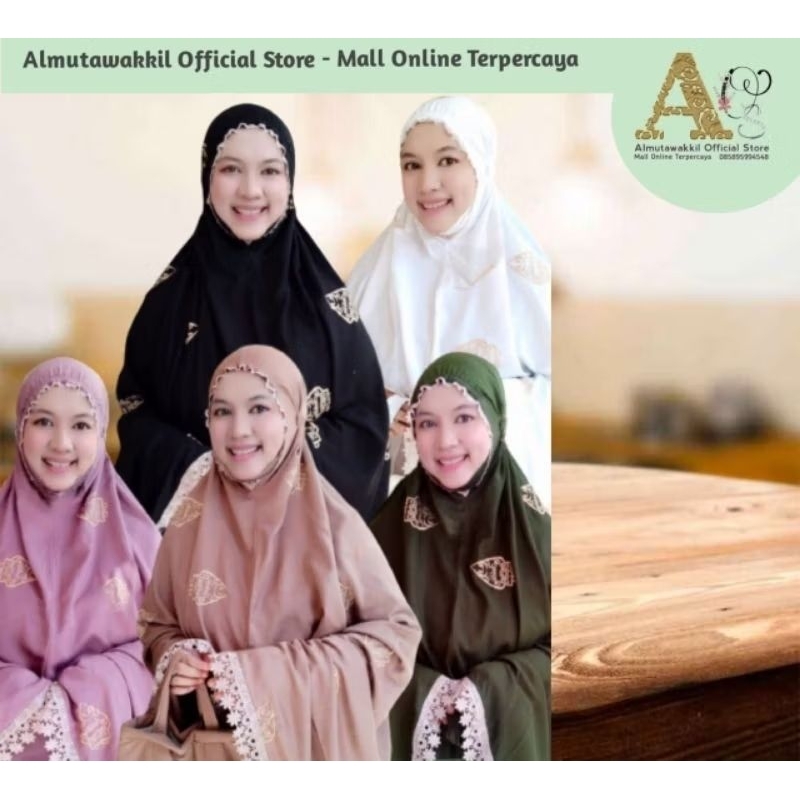 Mukena Padmarini Suhita Putusan