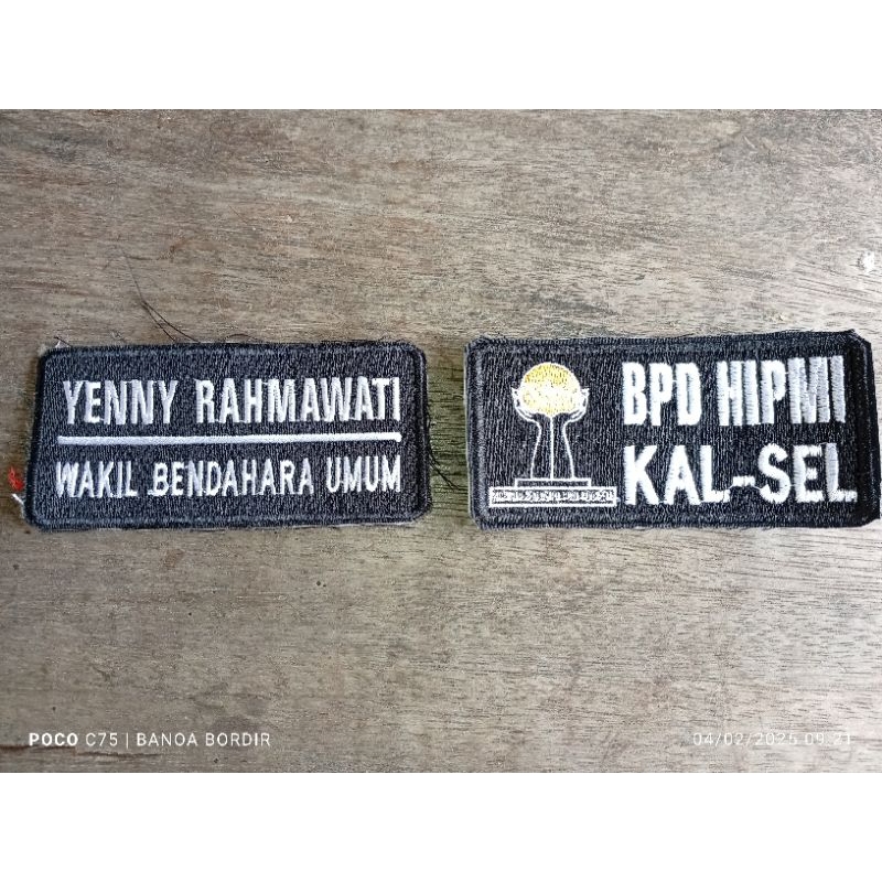Bordir Nama + Perekat (Velcro)