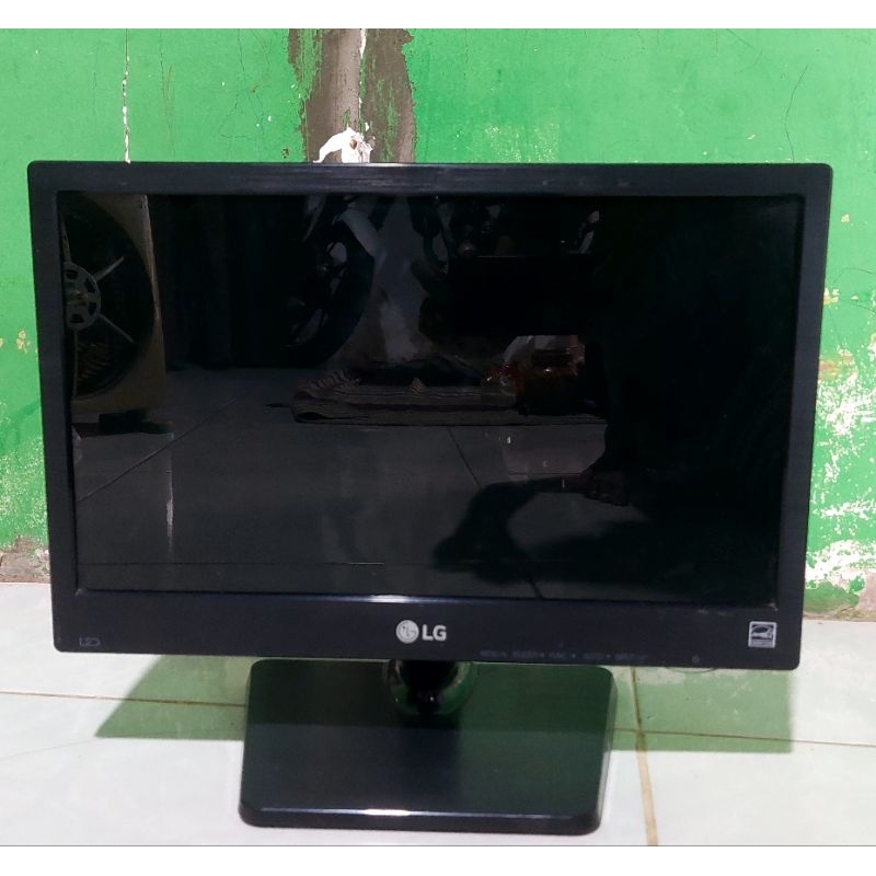 Monitor PC LG 16M38A - B (16 Inch)