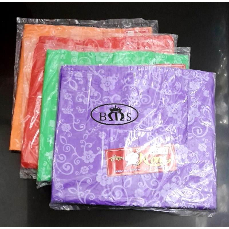 CAP NONA Kresek Batik / Kantong Plastik Batik Ukuran 28 / 32