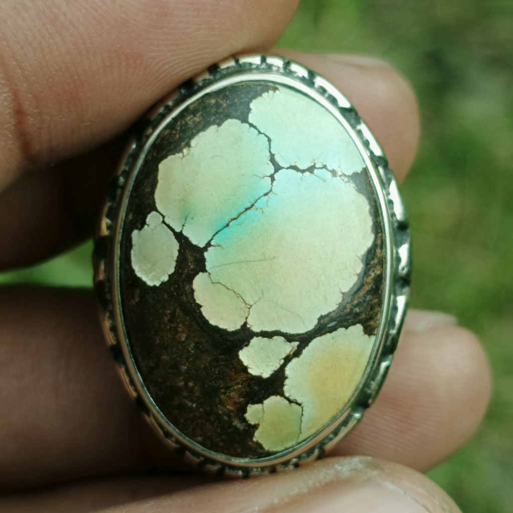 Batu Natural Pirus Hubei Putih Jumbo Matrik Urat Ceploknya Eye Catching  Indah Dim-27