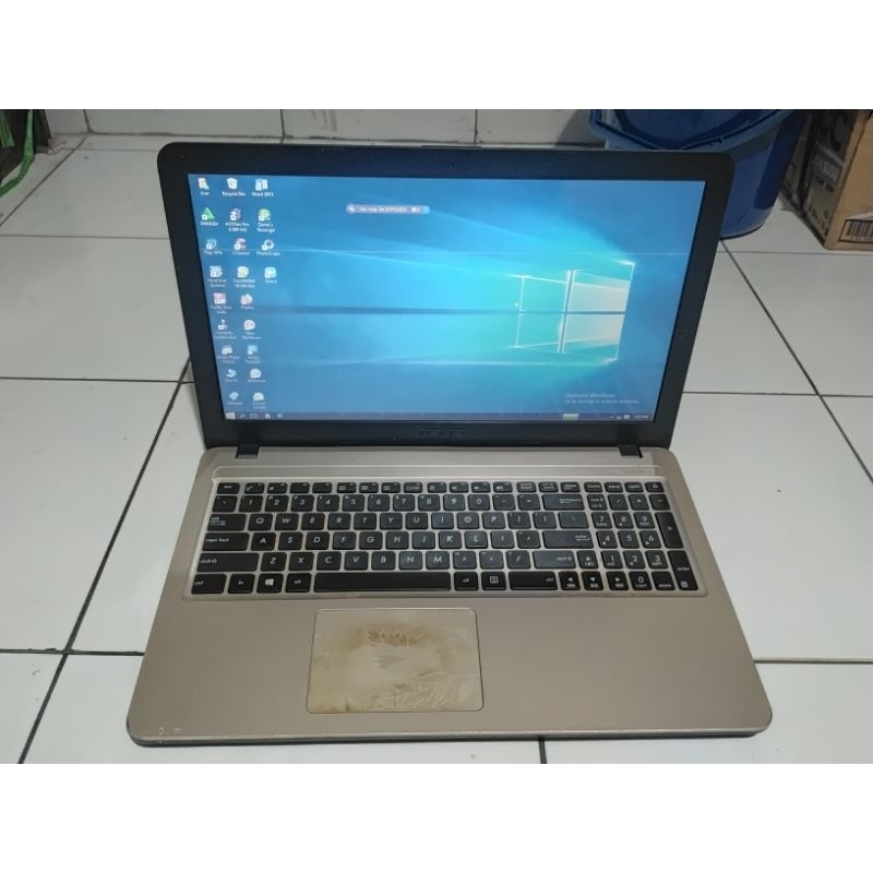 Laptop Asus X540S (minus), Nego Tipis