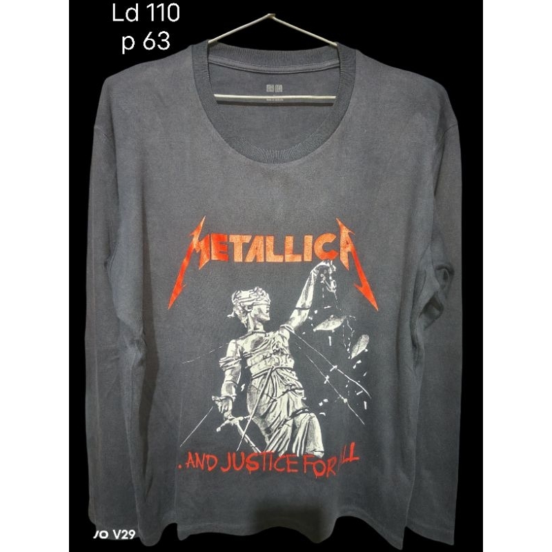 Kaos Uniqlo X Metallica