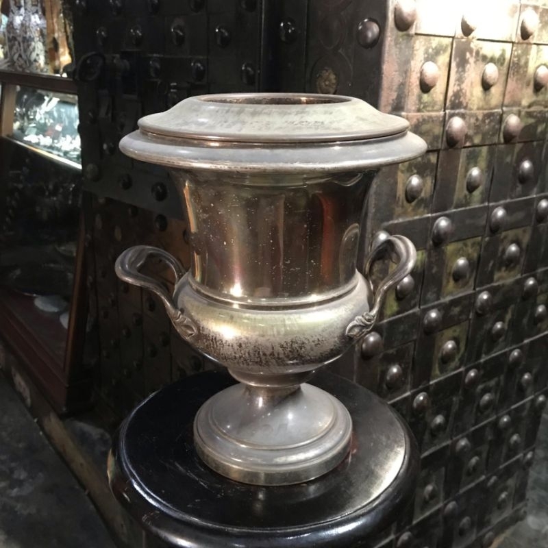 Tempat Es Pendingin Bentuk Piala Lapis Perak Lawas Jadul Tua