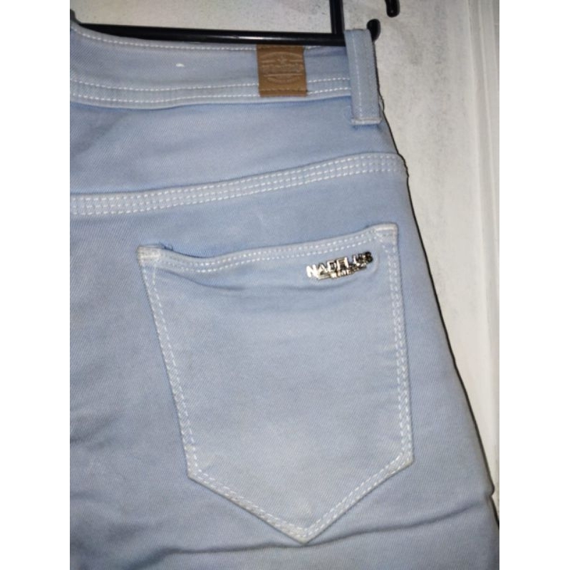 Preloved Nadelus Jeans Skinny fit Celana Wanita