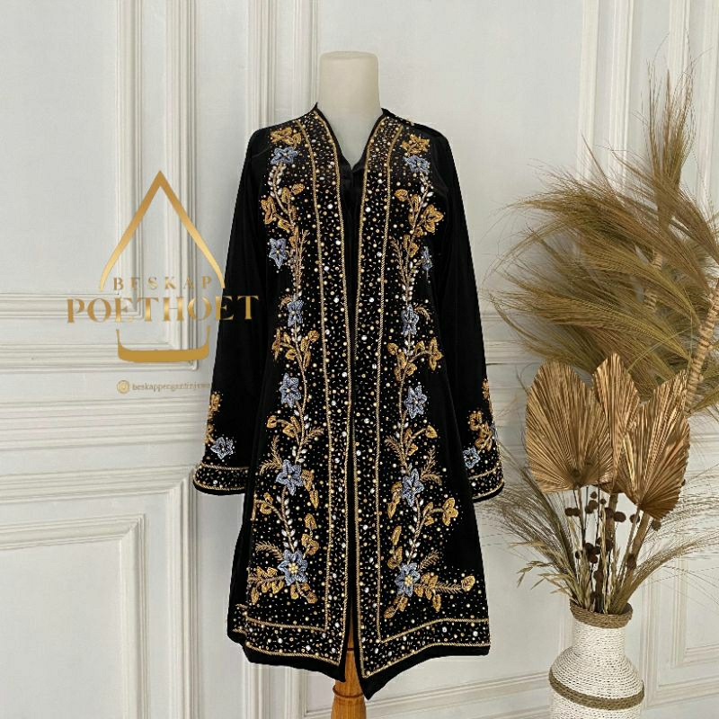 kebaya pengantin Jawa solo putri kutubaru wedding dress bludru hitam Payet gold denim premium