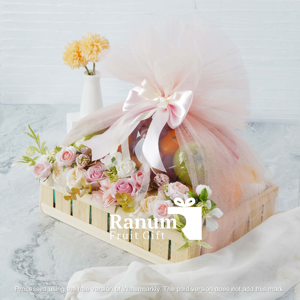 

Ranum Hazel Bloom | Parcel Buah Segar Hampers Lamaran Free Kartu Ucapan uk. Large Grande
