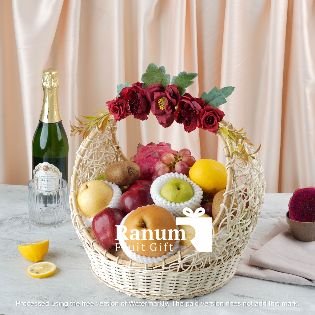 

Ranum Parcel Buah Segar Free Kartu Ucapan Grande