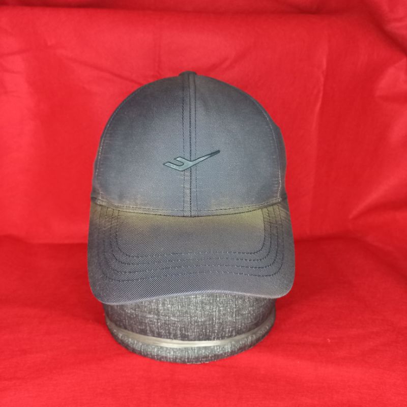 Topi Second Pro Specs Preloved