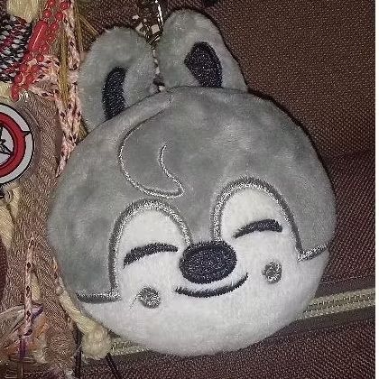 SKZOO WOLFCHAN UNOFF BAGCHARM