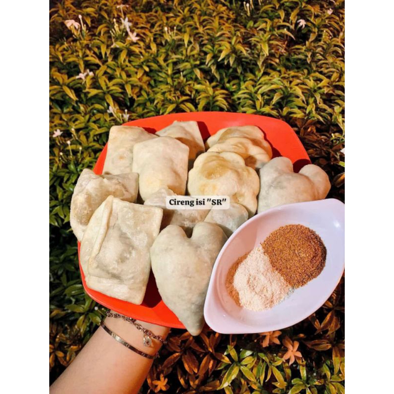 

CIRENG ISI AYAM, KEJU, ATI SAPI, SINTI, SOSIS CAMPUR CAMPUR ISI 14PCS