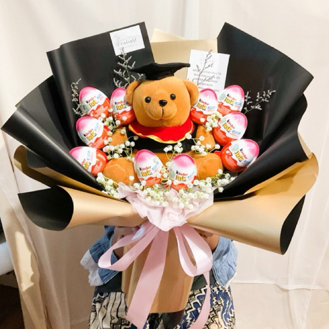 

Buket Coklat Kinderjoy Bouquet Kinderjoy isi 10