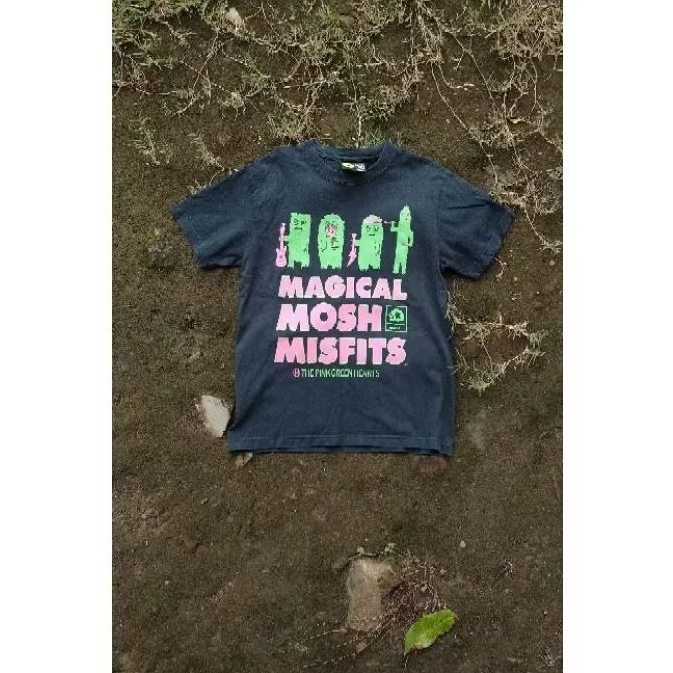 Tshirt magical mosh misfits
