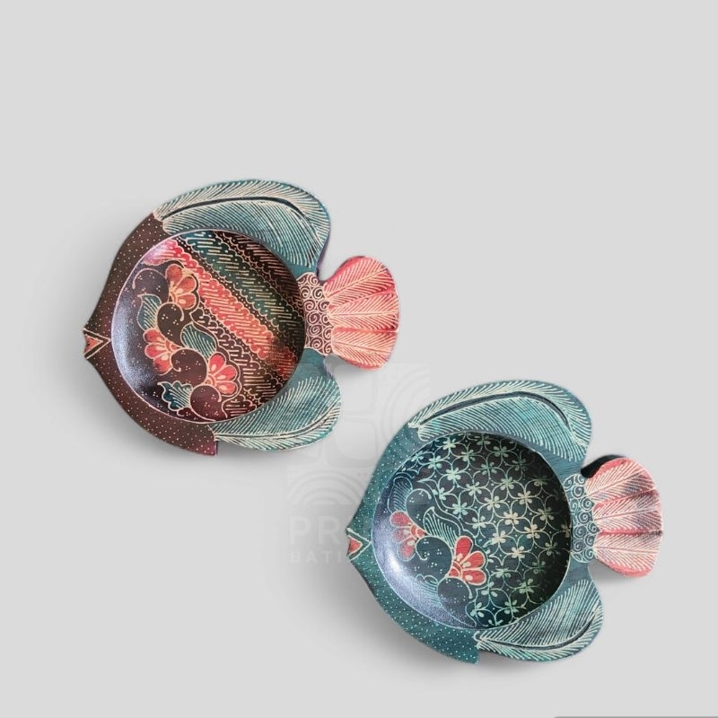 Piring ikan Batik | Piring Kayu Batik | Alas Kayu Batik | Souvenir Khas Jogja