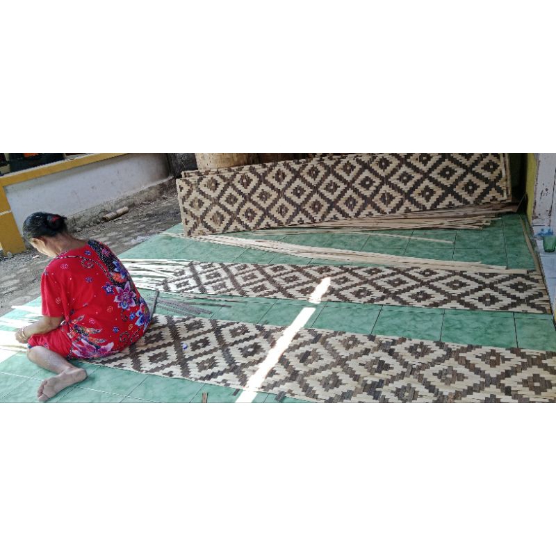 anyaman bambu motif
