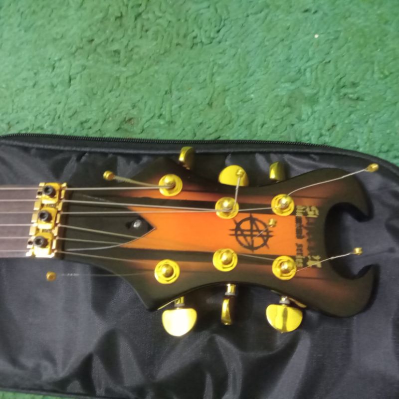 Schecter Synyster Gates Sustainiac custom high quality
